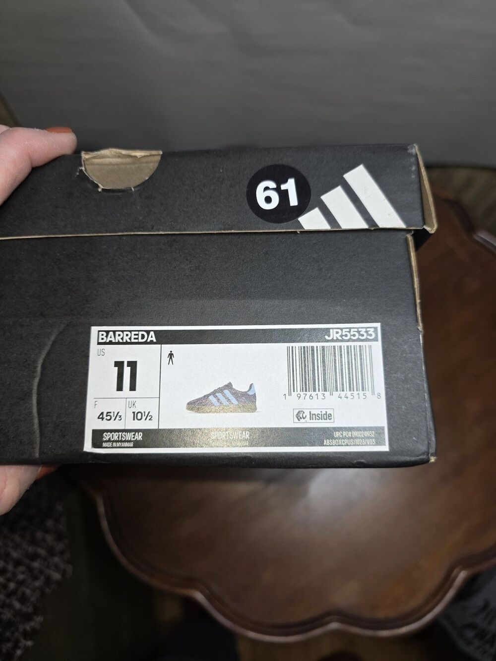 Adidas Barreda Blue Gum Sole Sneakers Mens Size 11 JR5533 NWT - Picture 7 of 8